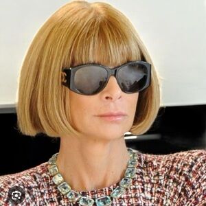 Chanel 90’s Vintage Black Sunglasses